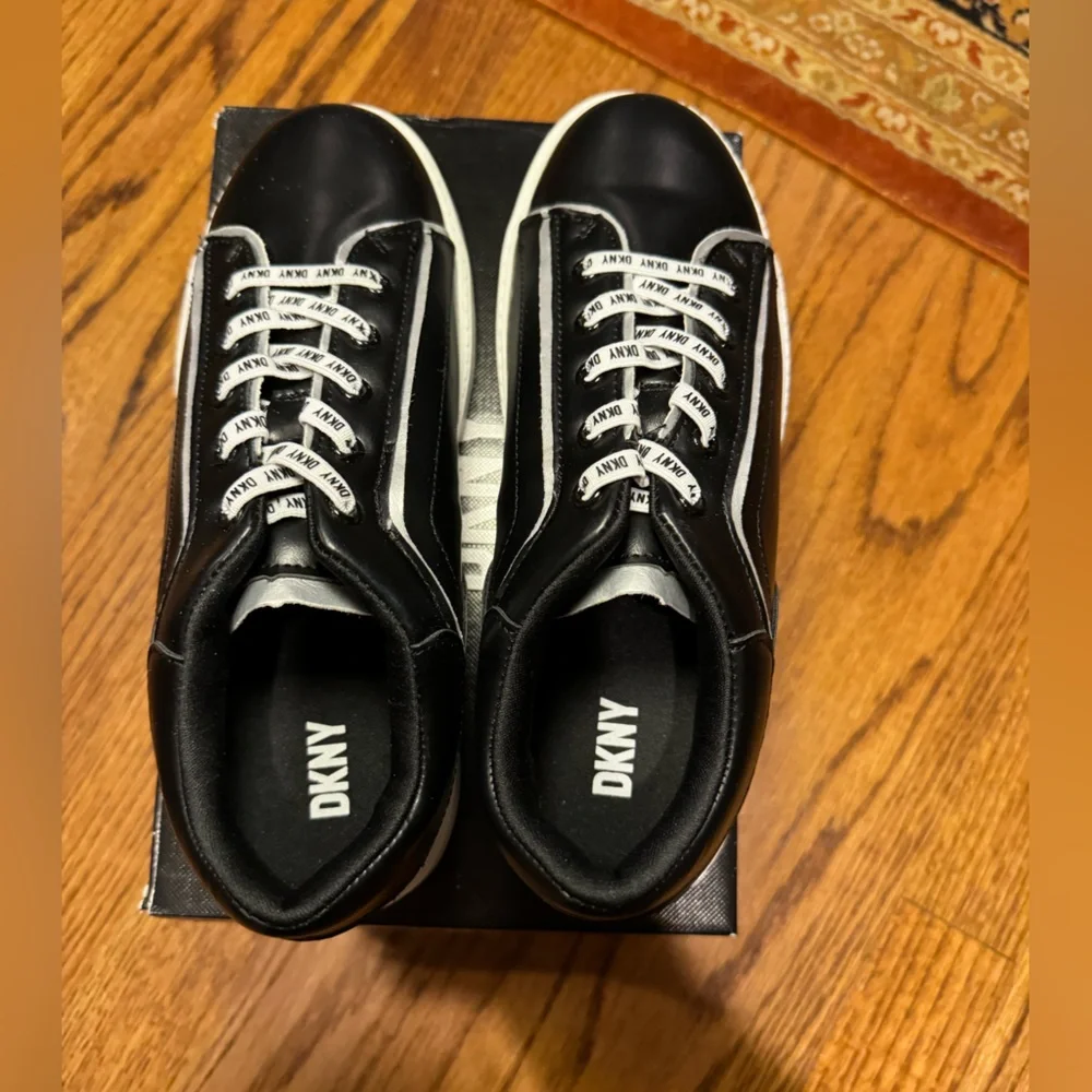 Dkny higher platform